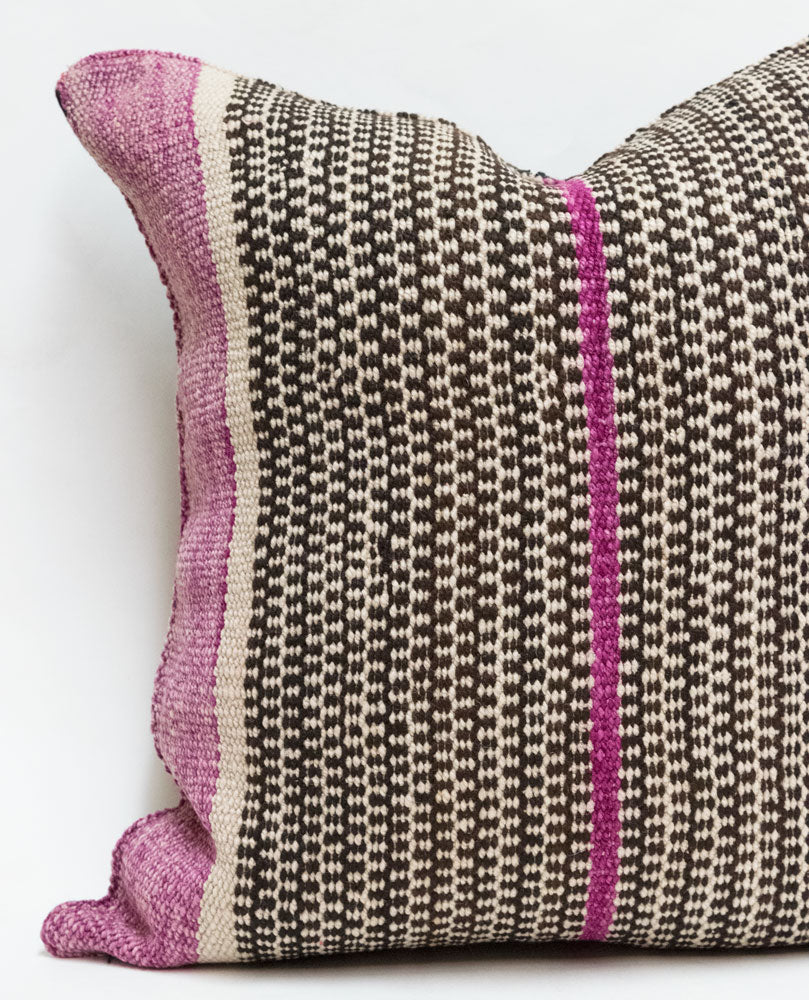 Peruvian Frazada Pillow | Worldwide Textiles