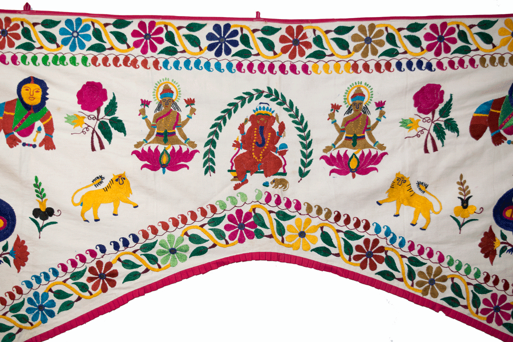 Vintage Indian Toran | Worldwide Textiles