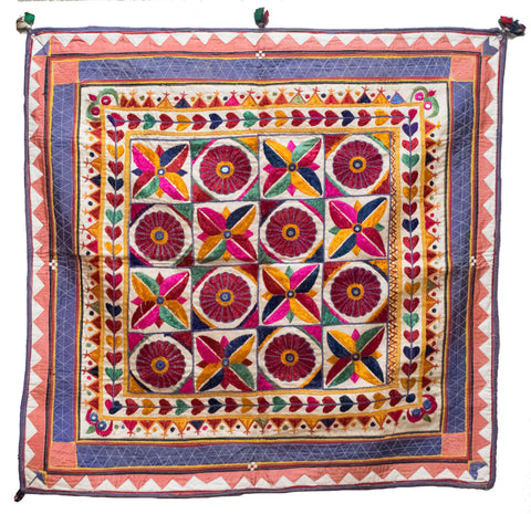 Vintage Indian Wall Hanging | Worldwide Textiles