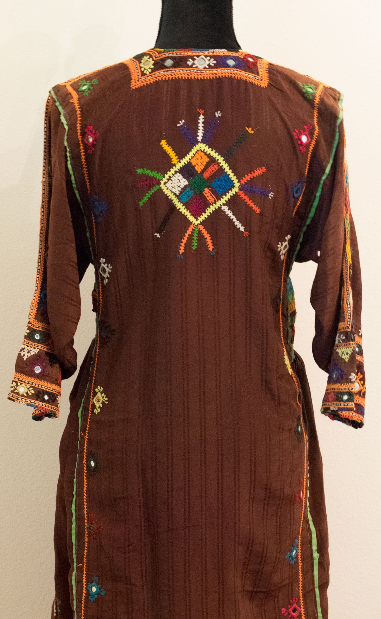 Vintage Silk Baluchi Dress – Worldwide Textiles